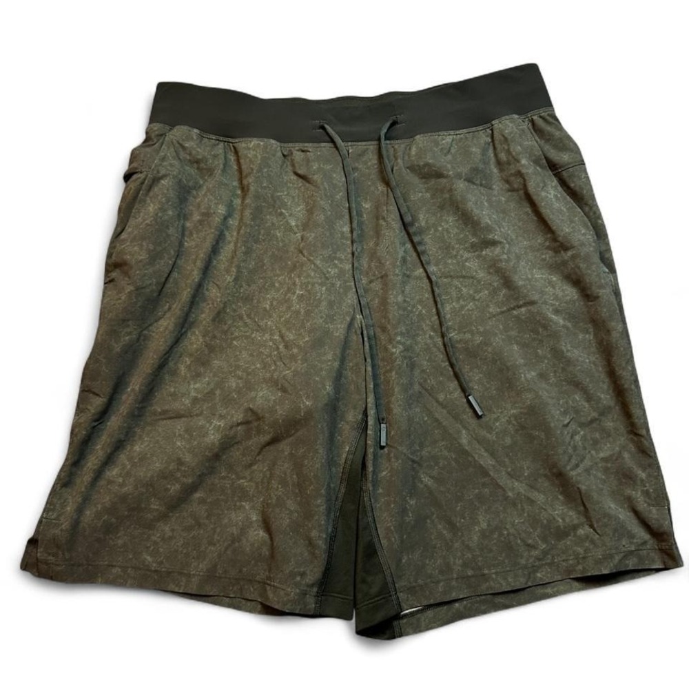 Lululemon T.H.E Linerless 9" Gravel Dust Dark Olive Shorts Size Large